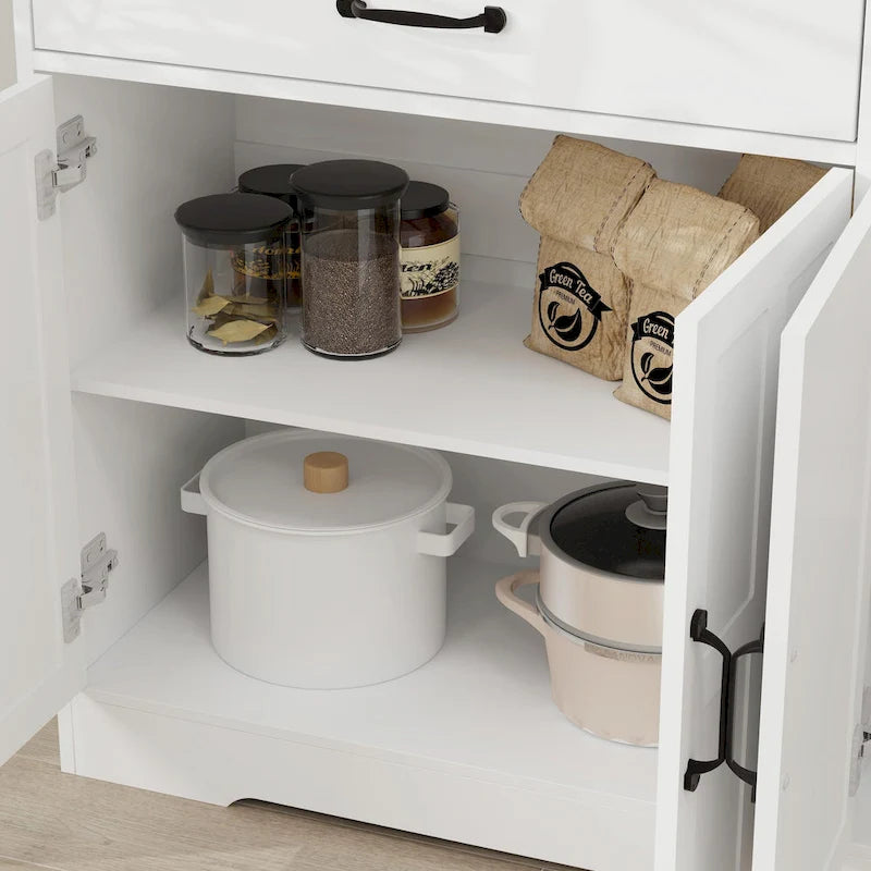 55.91 Grand buffet de ferme, armoire de rangement, bahut.